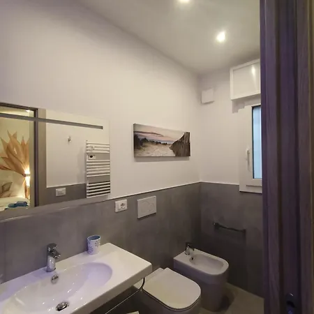 Laura House 2 Appartement *